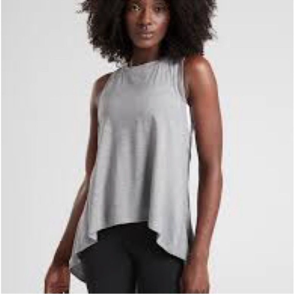 Athleta Essence High-Low Relaxed Gray Athletic Tank Top